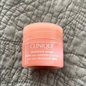 Clinique Moisture Surge 100H Hydrator - Coral